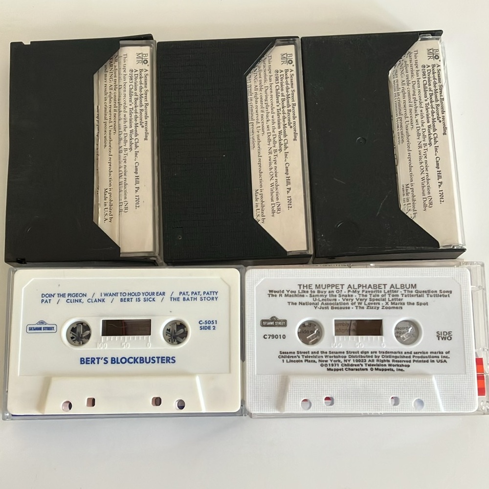 Vintage Best of Sesame Street Cassette Tapes + 2 Bonus Tapes - Picture 2 of 9